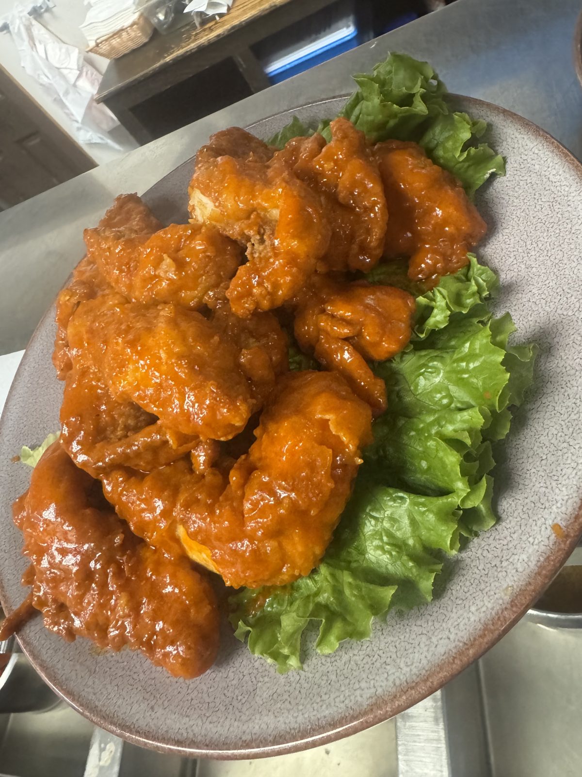 Buffalo fingers with house sides
